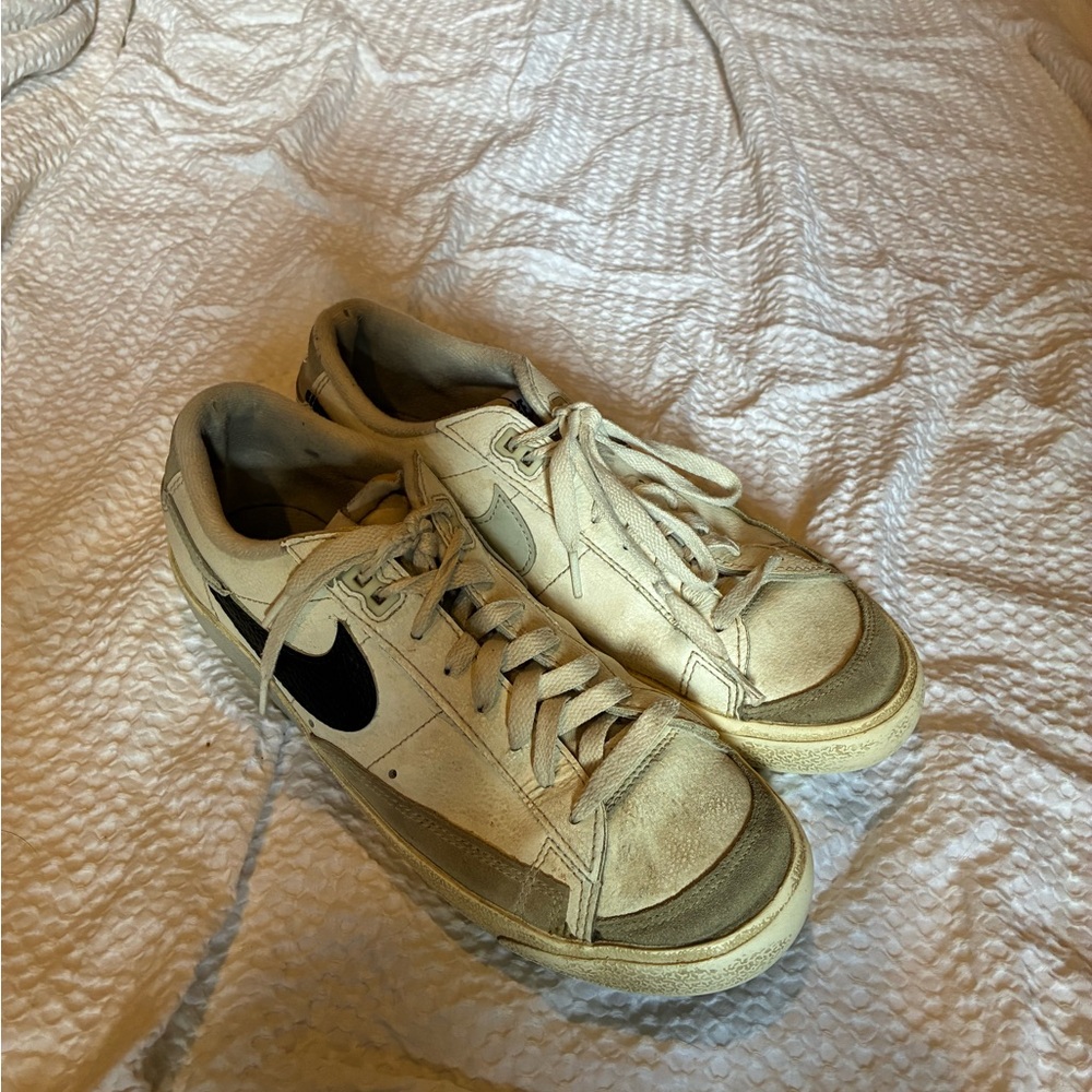 Nike Blazers - Cream and Black Retro Sneakers
